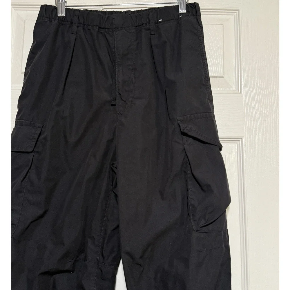 Uniqlo black jogger